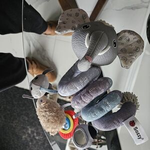 Sozzy Stroler/Car Seat Toy